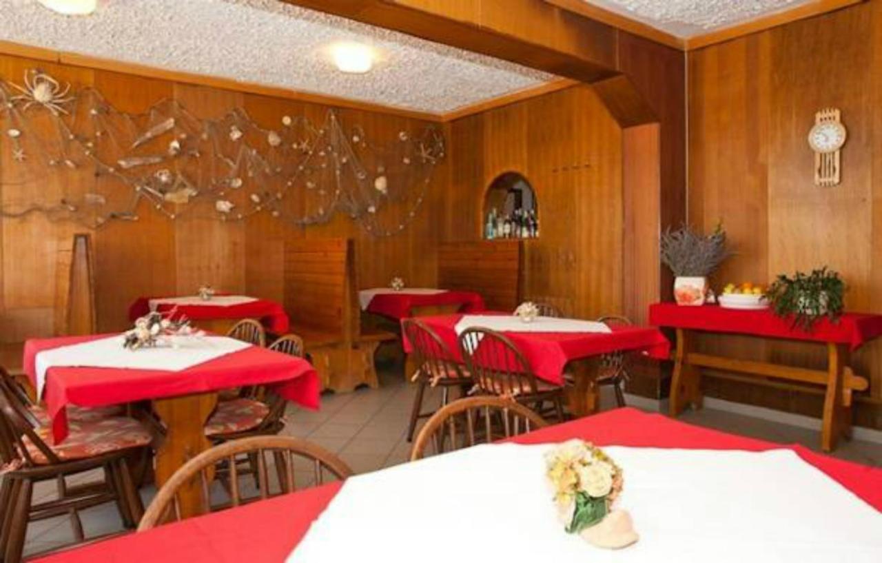 Rooms Amfora 克尔克 外观 照片